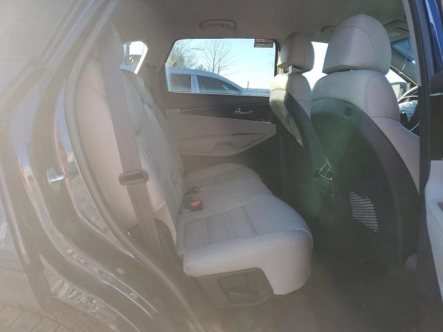 2017 KIA SORENTO LX - 5XYPGDA34HG274009