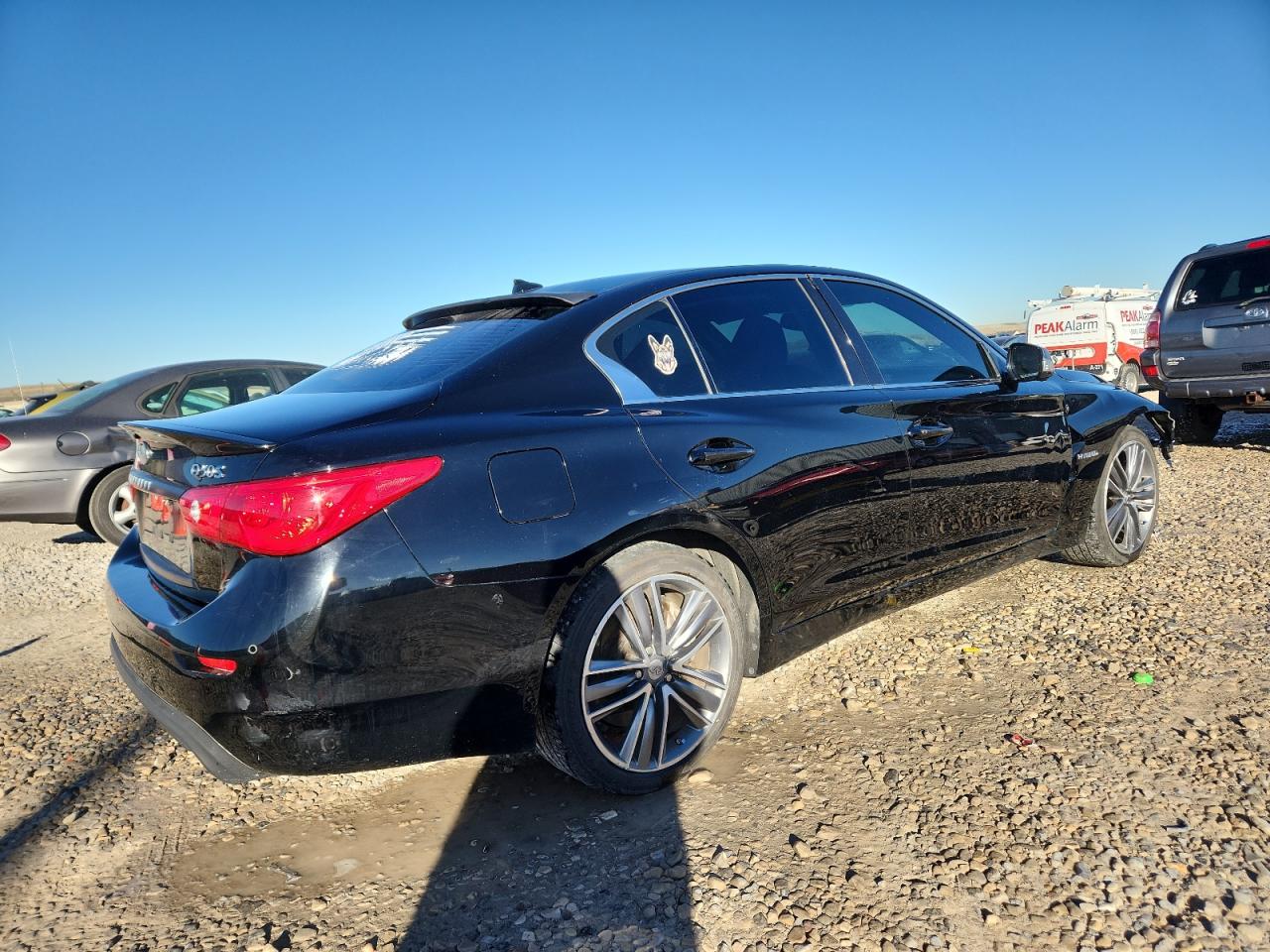 INFINITI Q50 HYBRID PREMIUM