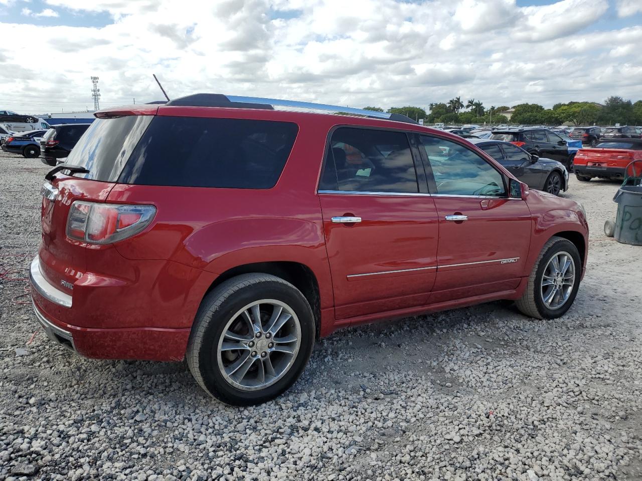 GMC ACADIA DENALI