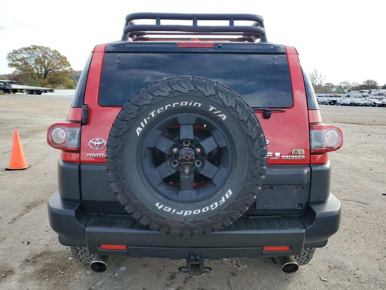 TOYOTA FJ CRUISER
