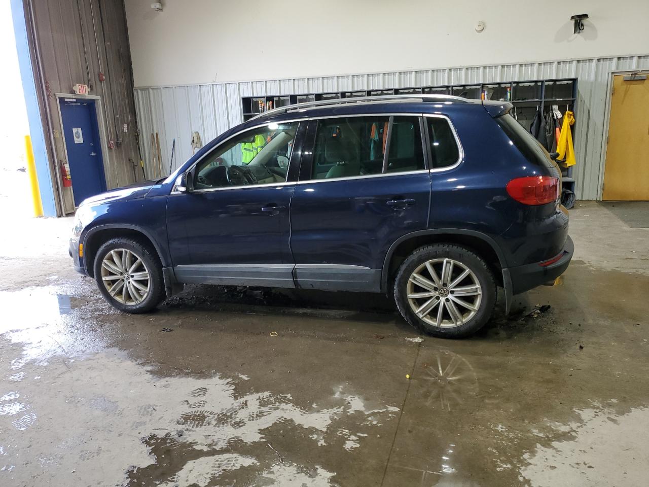 VOLKSWAGEN TIGUAN S