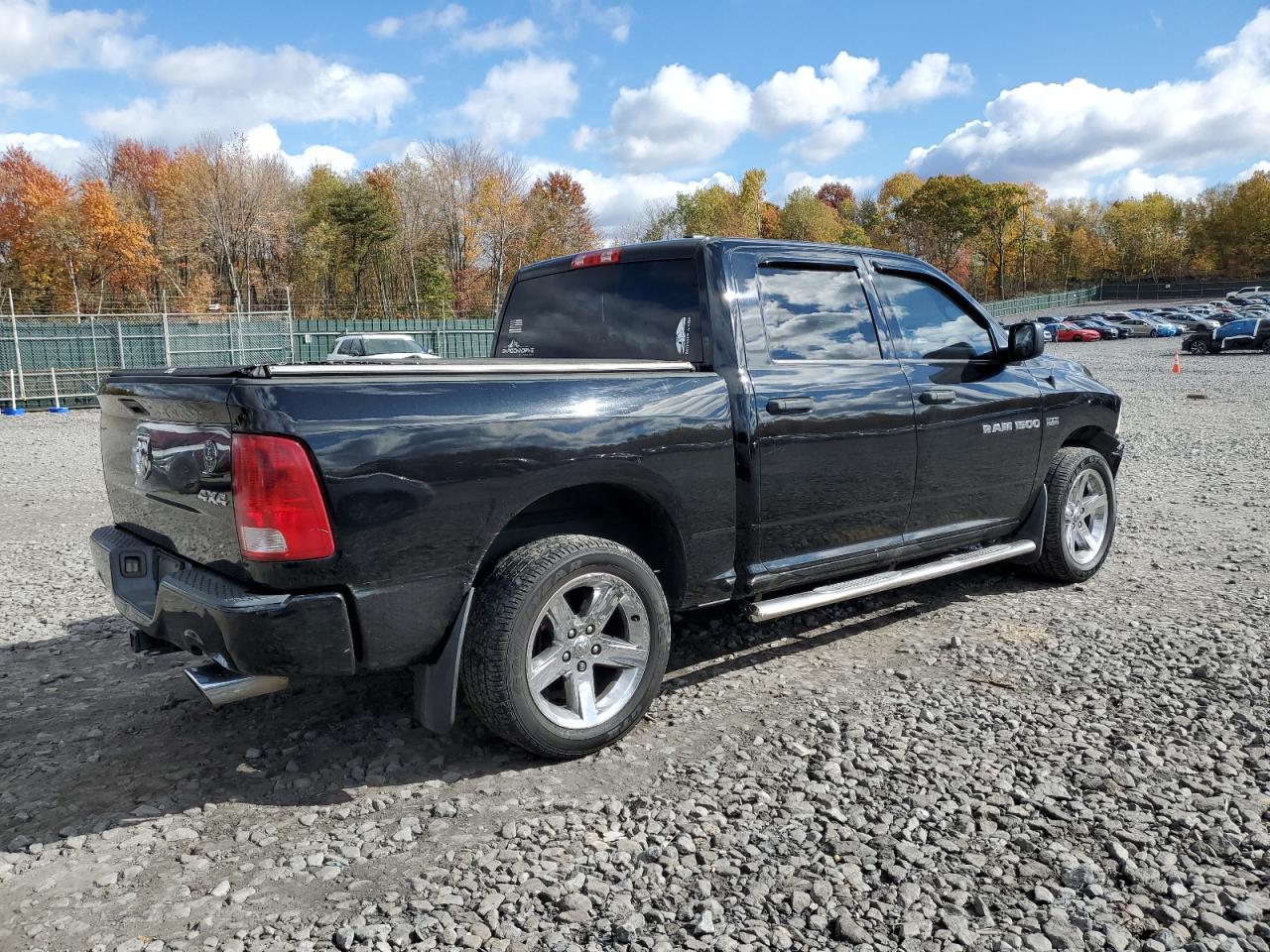 DODGE RAM 1500 ST