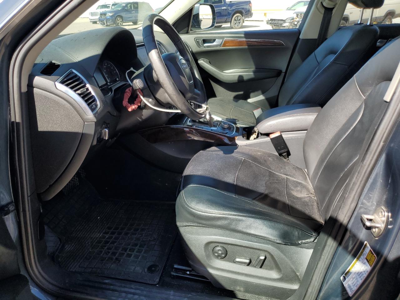 AUDI Q5 PREMIUM PLUS