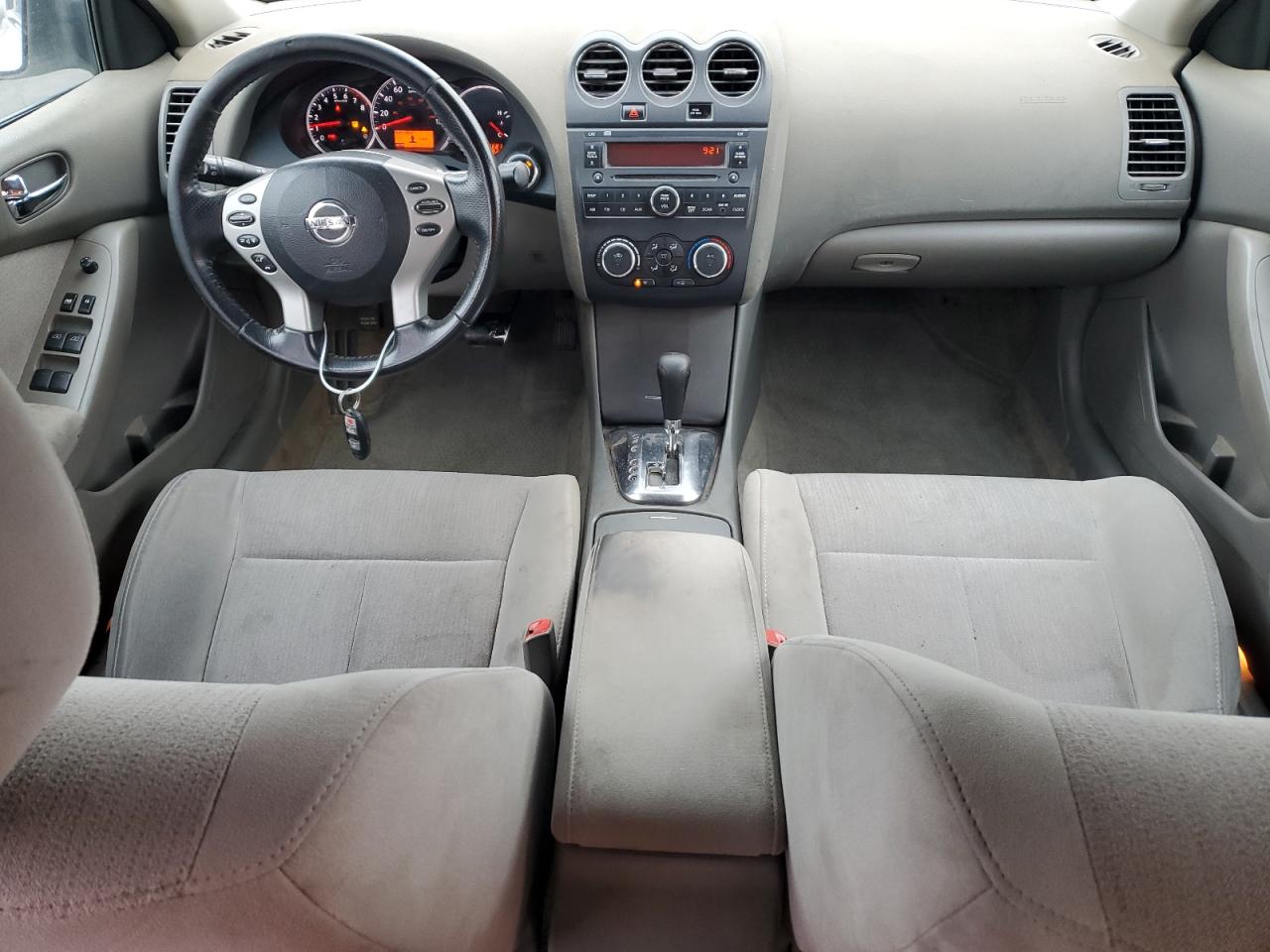 NISSAN ALTIMA BASE