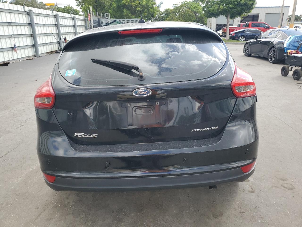FORD FOCUS TITANIUM