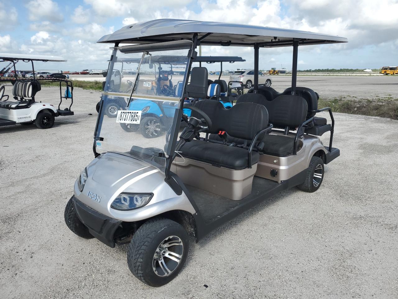 Lot #3274775245 2023 ICON 6P