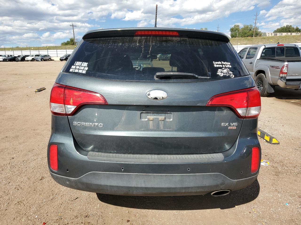 KIA SORENTO EX