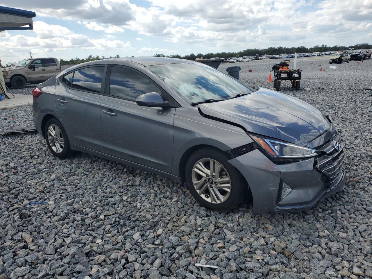 HYUNDAI ELANTRA SEL