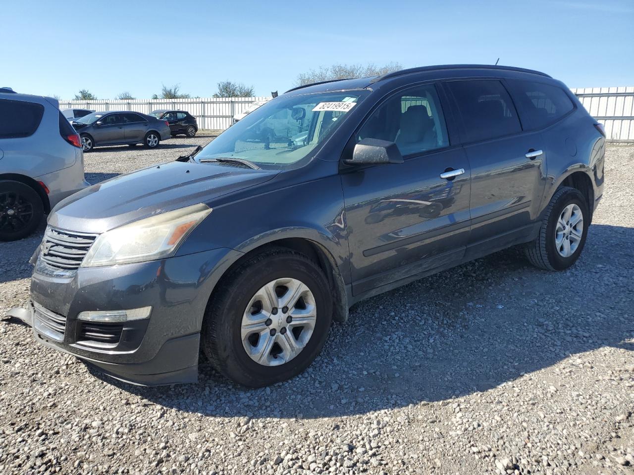 CHEVROLET TRAVERSE LS