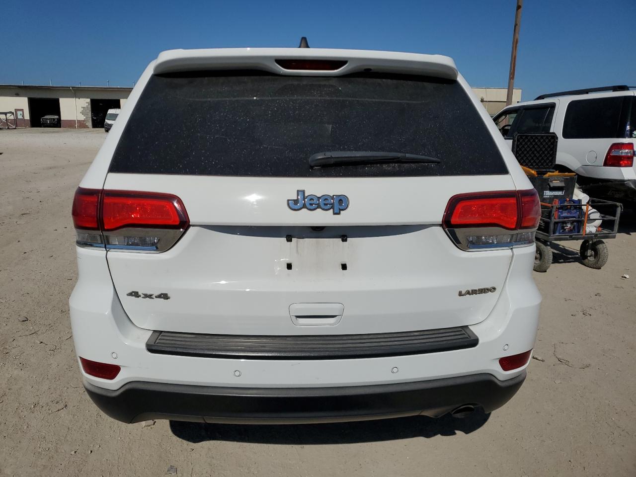 JEEP GRAND CHEROKEE LAREDO