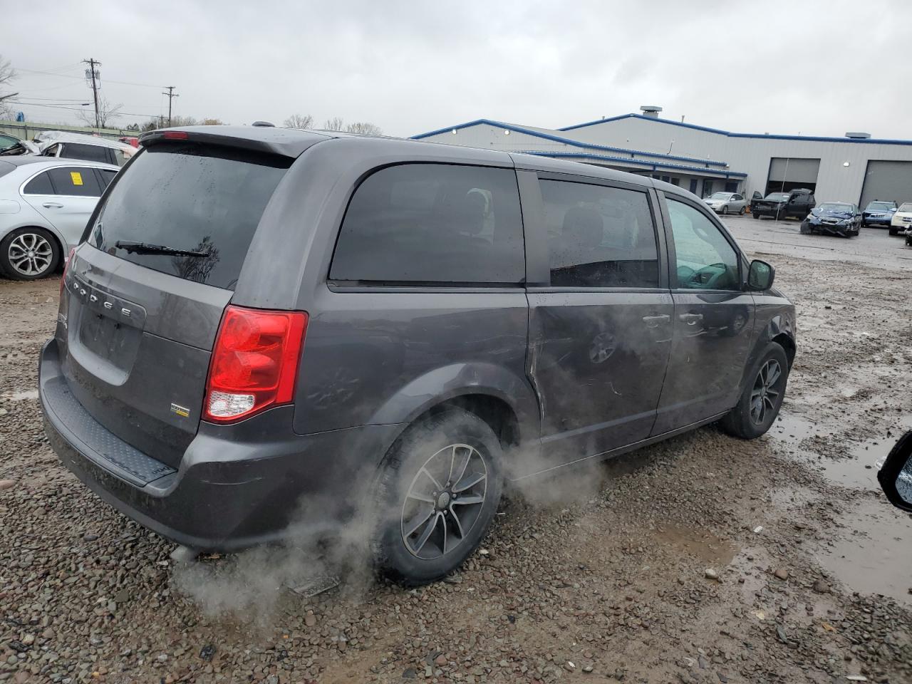 DODGE GRAND CARAVAN SE