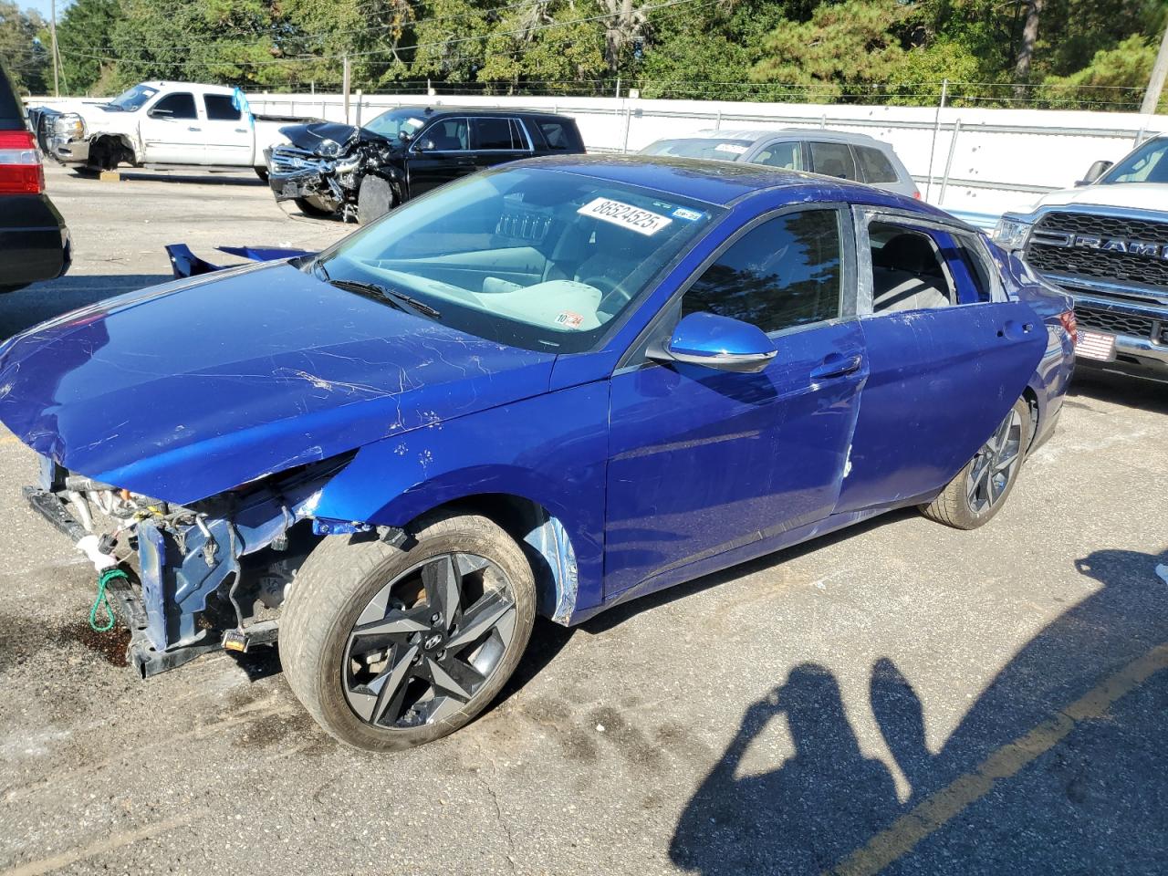 HYUNDAI ELANTRA LIMITED