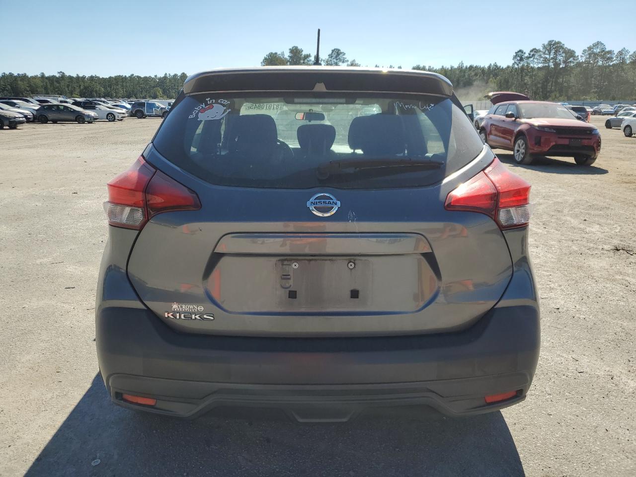 NISSAN KICKS S