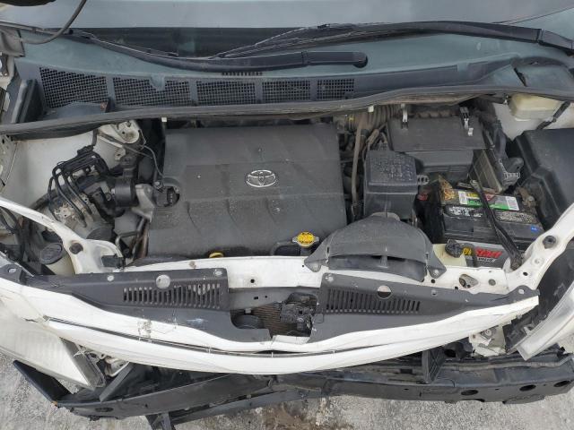 2015 TOYOTA SIENNA LE #3304663911