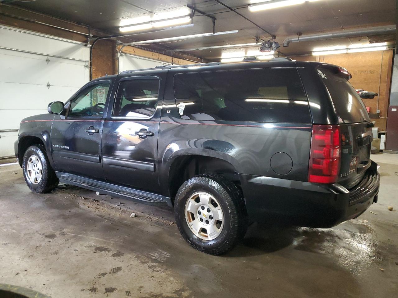 CHEVROLET SUBURBAN K1500 LT