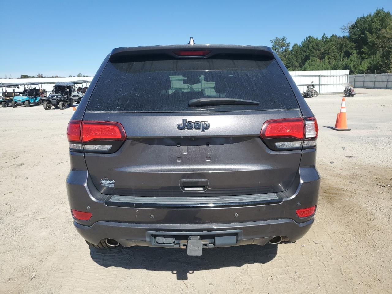 JEEP GRAND CHEROKEE LAREDO