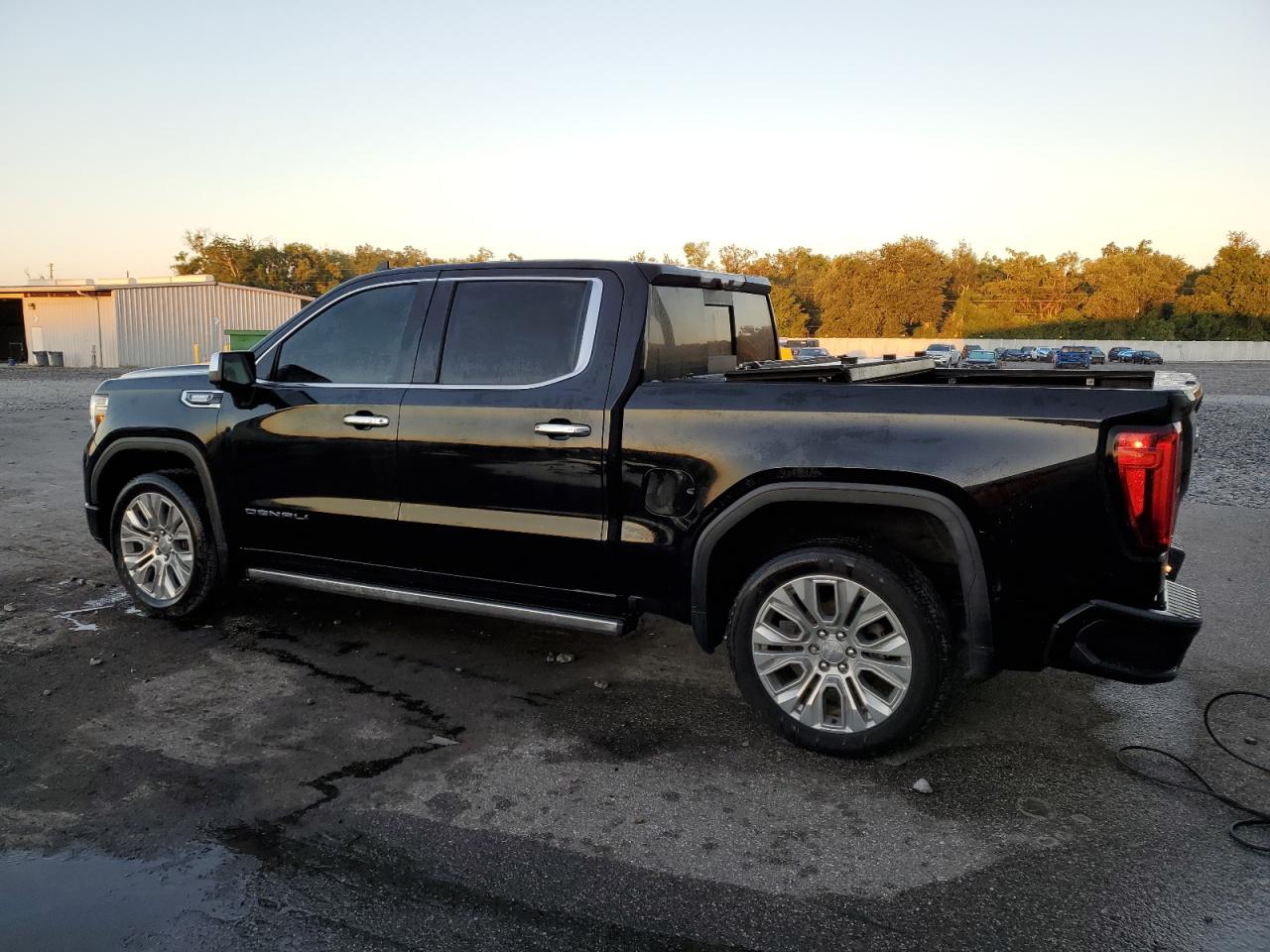 GMC SIERRA K1500 DENALI