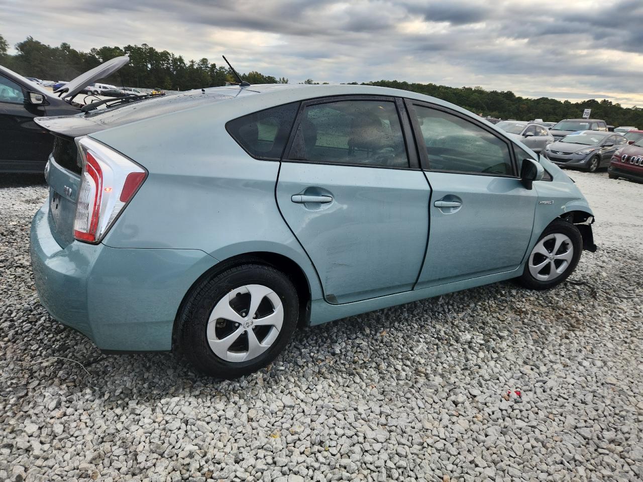 TOYOTA PRIUS