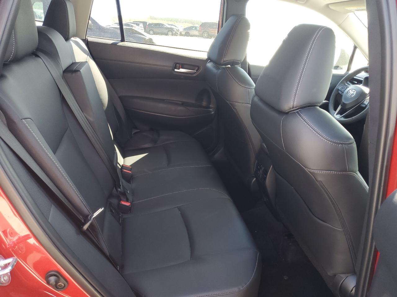 TOYOTA COROLLA CROSS XLE