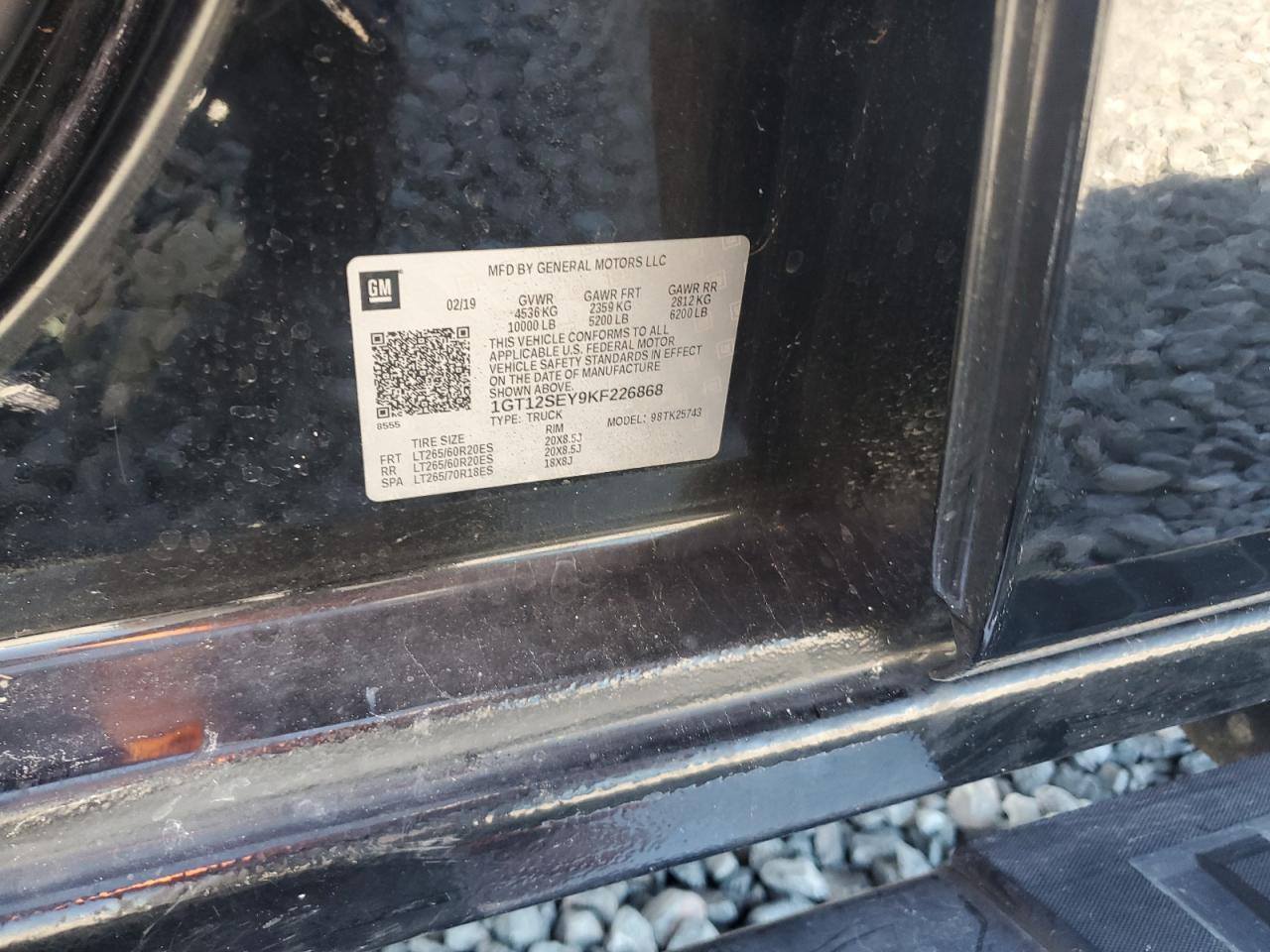 GMC SIERRA 2500HD K2500 DENALI