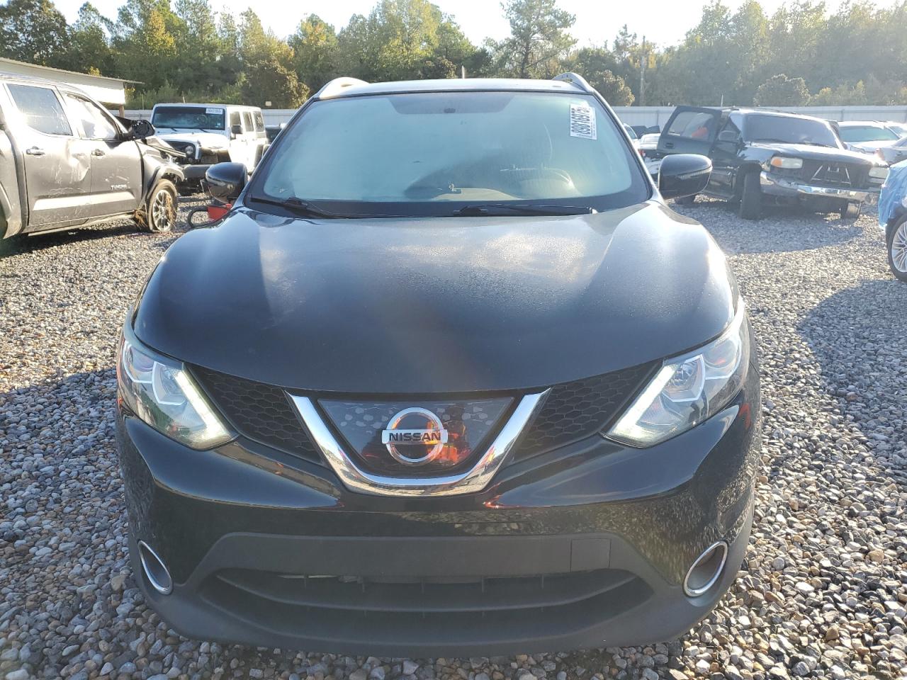 NISSAN ROGUE SPORT S