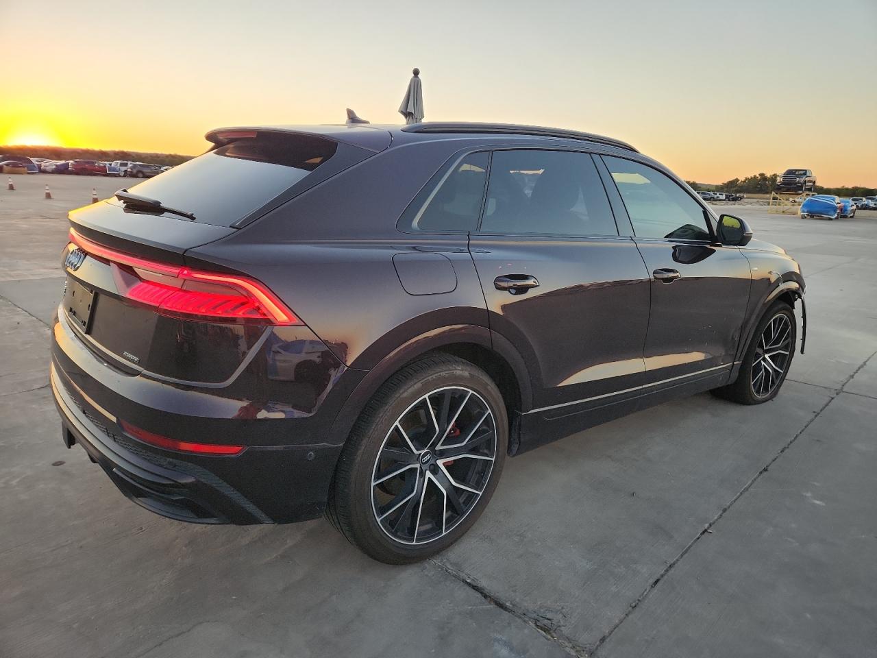 AUDI Q8 PRESTIGE S-LINE