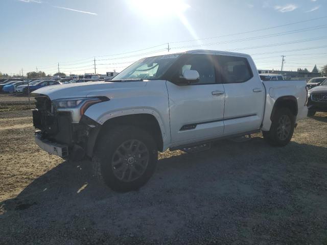 Global Auto Auctions: 2022 TOYOTA TUNDRA CRE