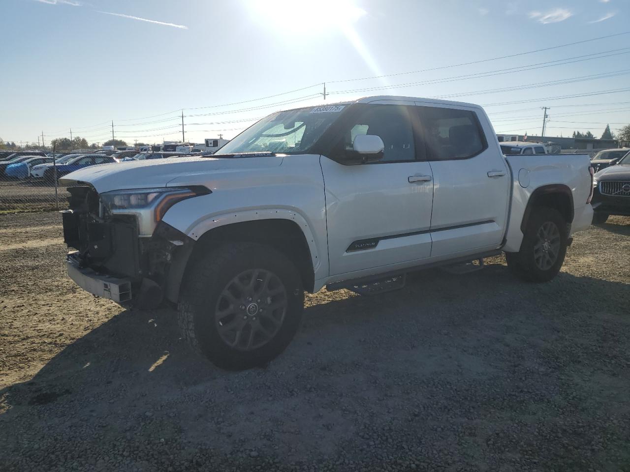 TOYOTA TUNDRA CREWMAX PLATINUM
