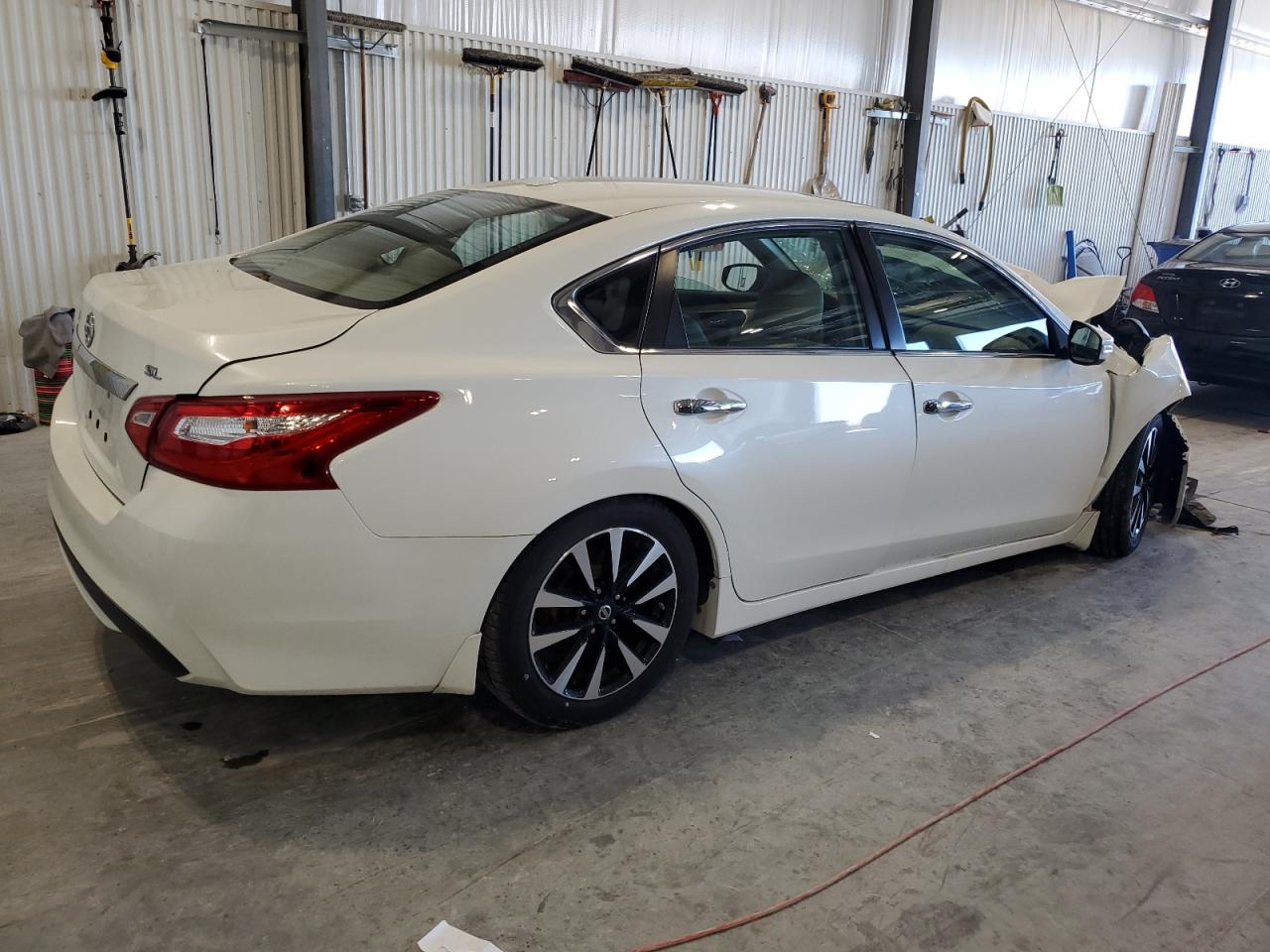 NISSAN ALTIMA 2.5