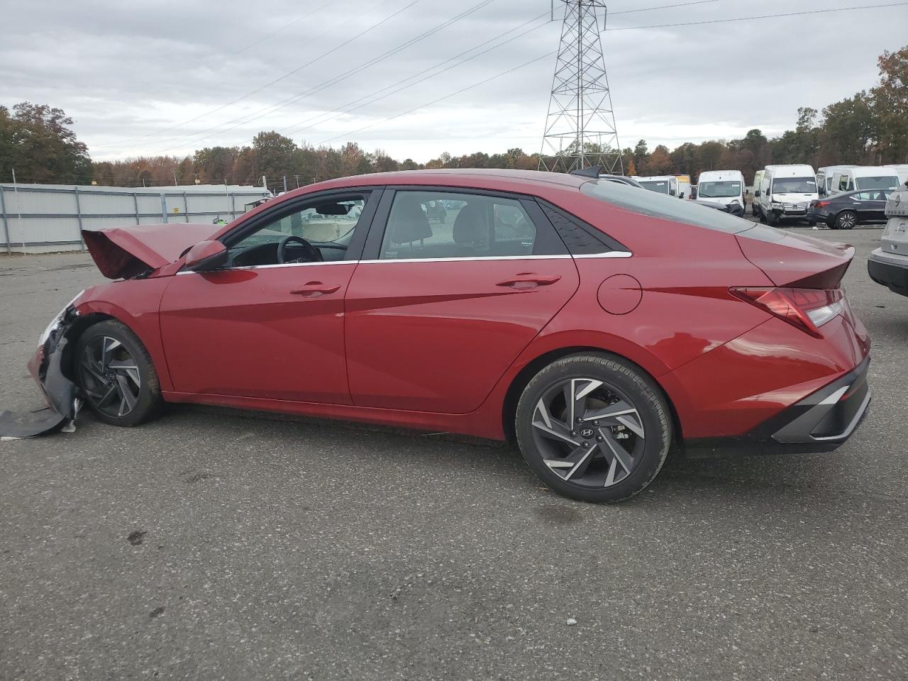 HYUNDAI ELANTRA LIMITED