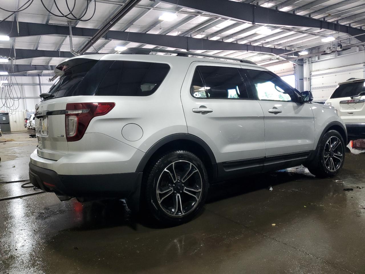 FORD EXPLORER SPORT