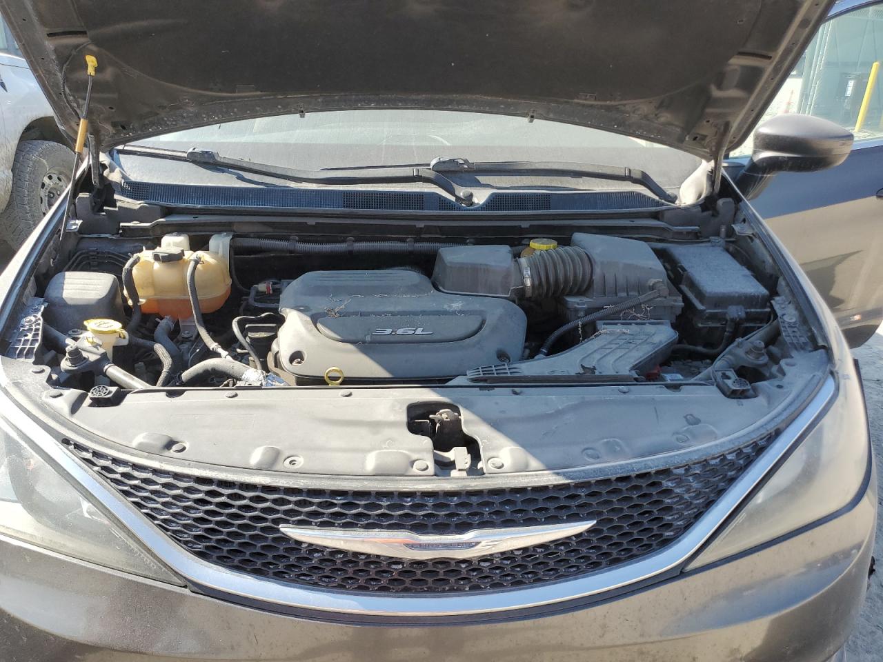 CHRYSLER PACIFICA LX