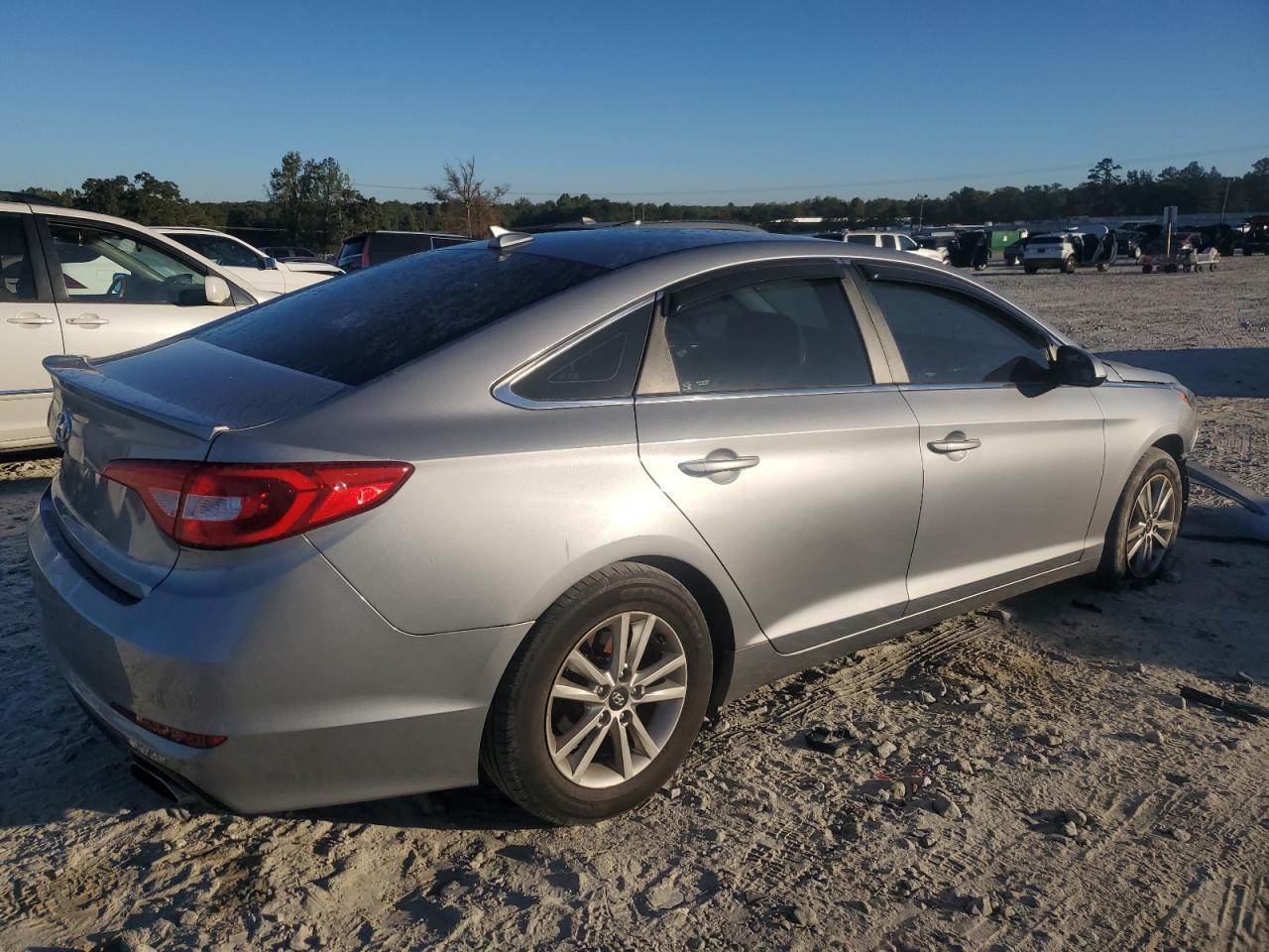 HYUNDAI SONATA SE