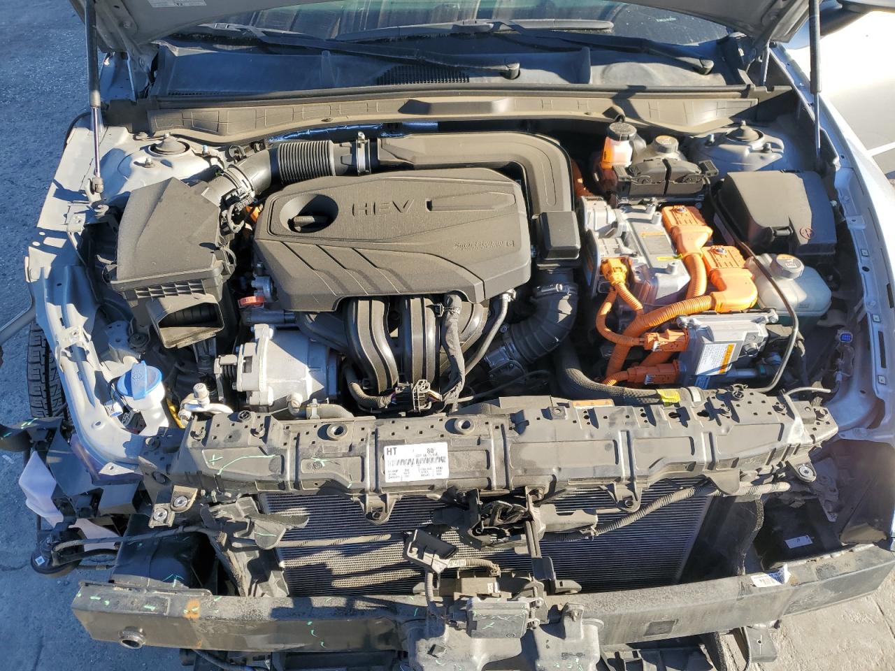 HYUNDAI SONATA HYBRID