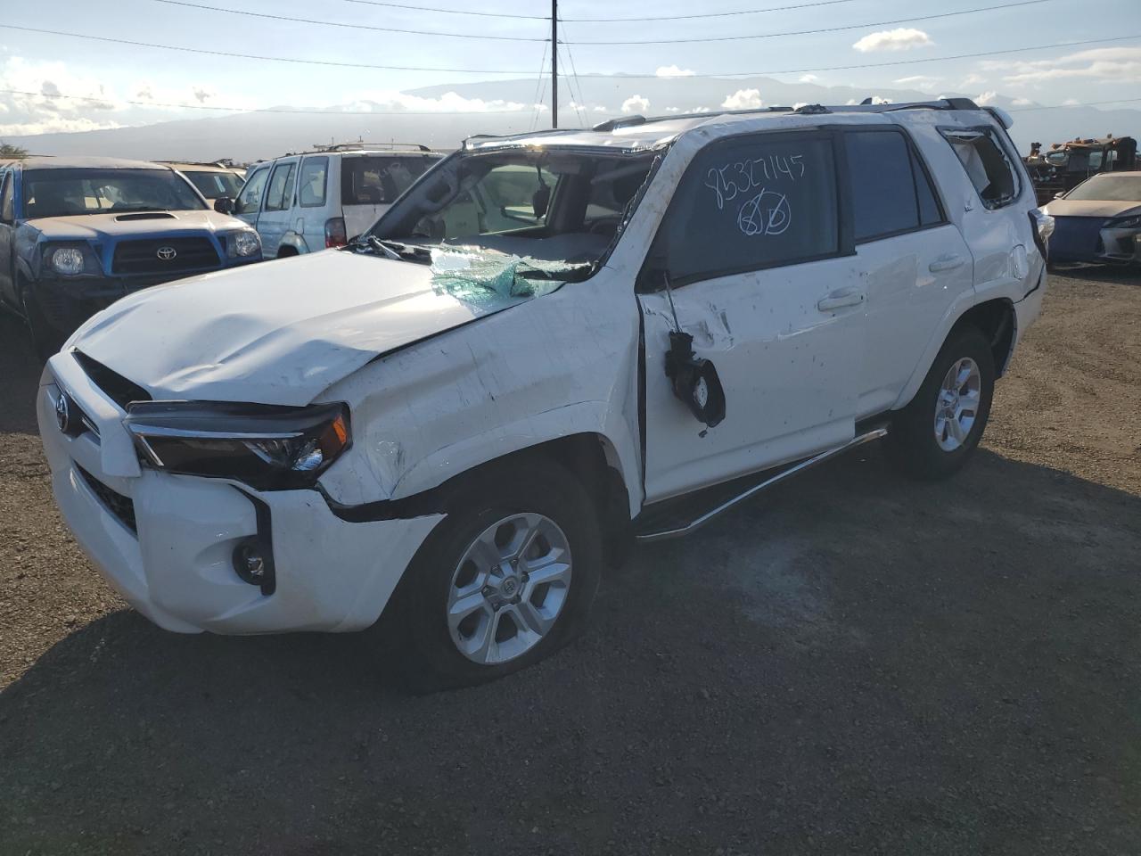 TOYOTA 4RUNNER SR5