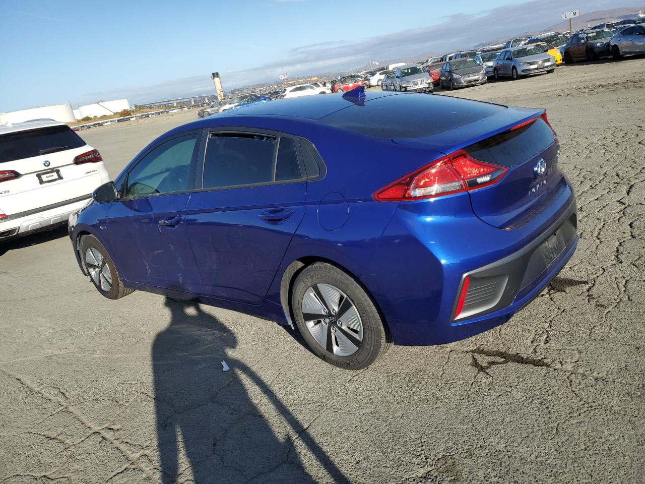 HYUNDAI IONIQ BLUE