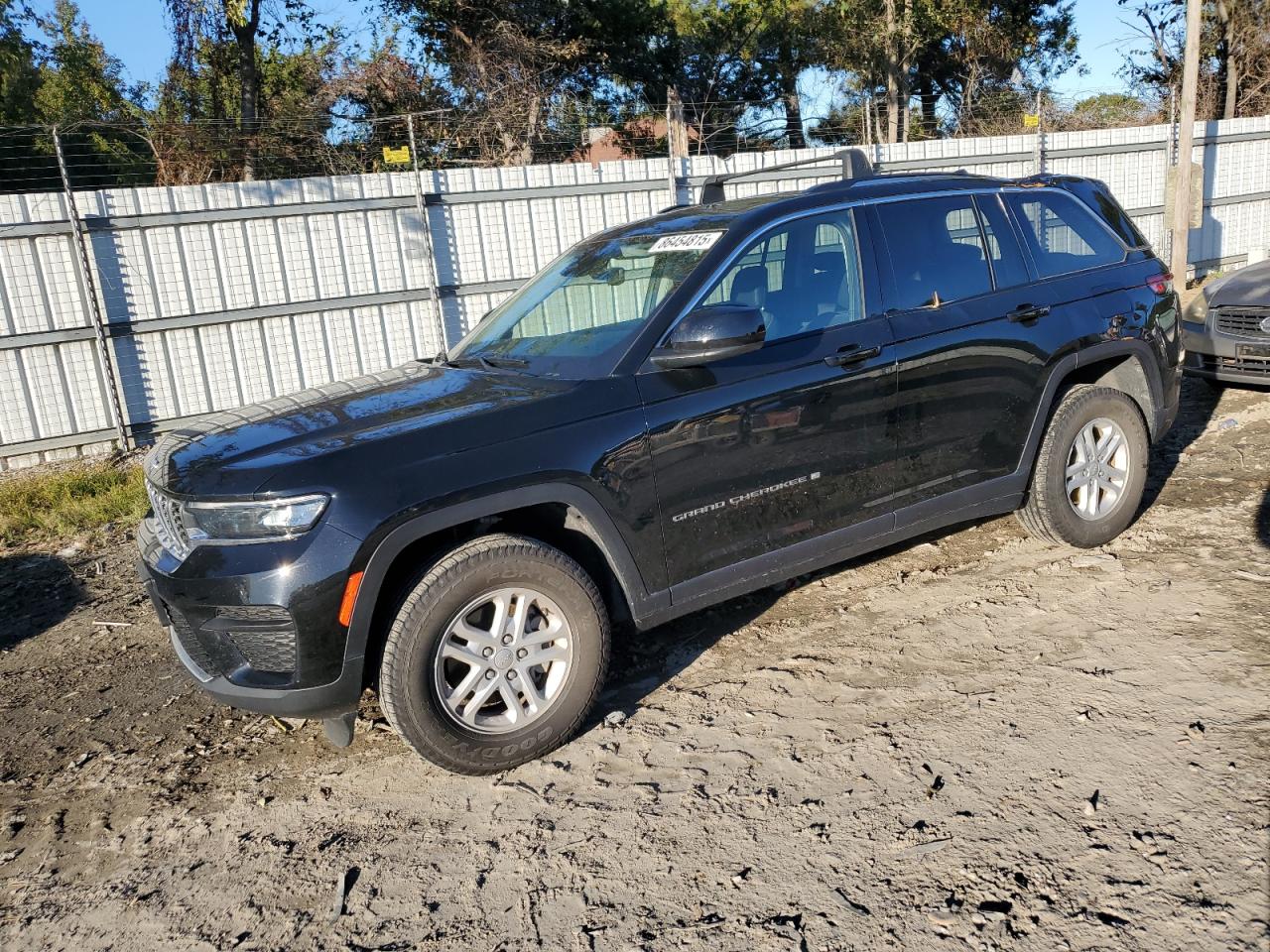 JEEP GRAND CHEROKEE LAREDO