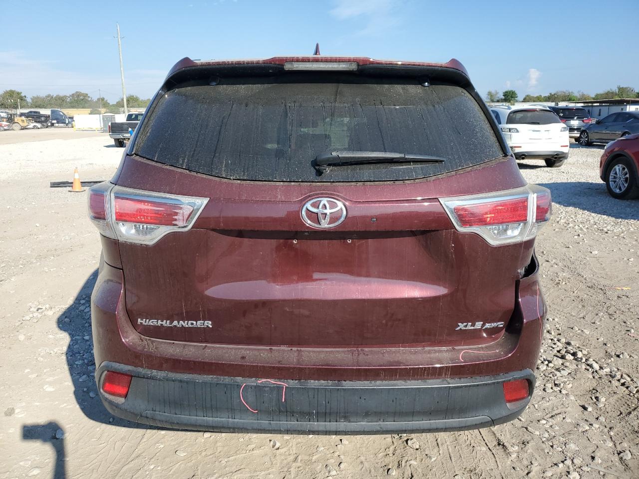 TOYOTA HIGHLANDER XLE
