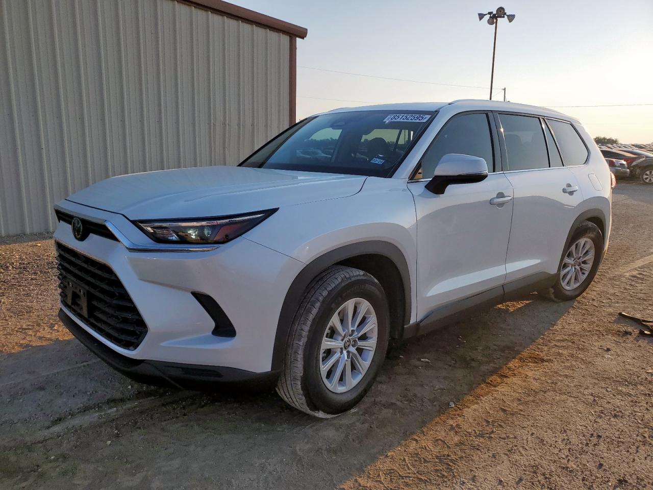 TOYOTA HIGHLANDER XLE