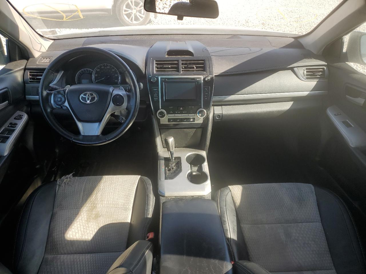 TOYOTA CAMRY L