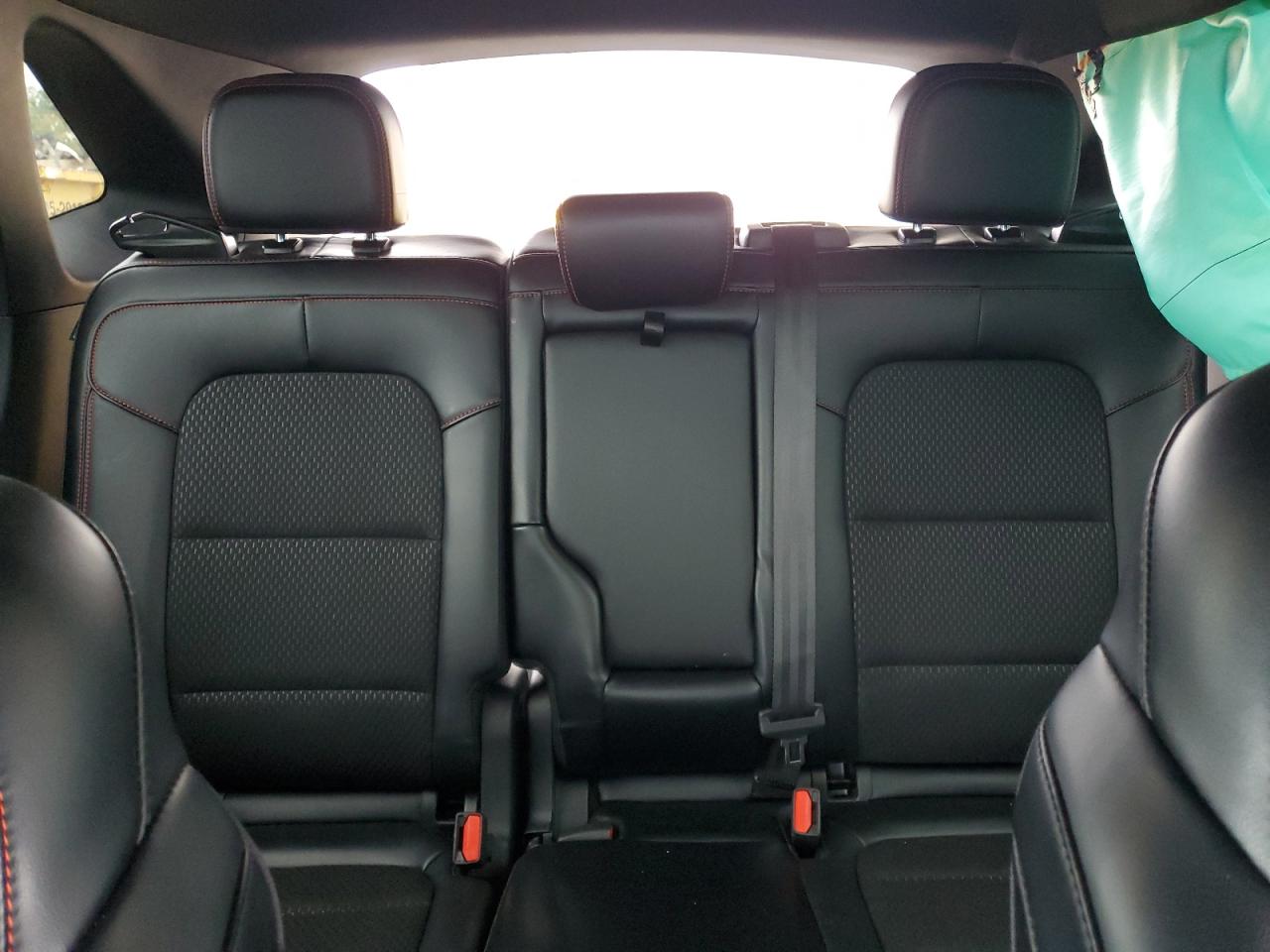 FORD ESCAPE ST LINE SELECT