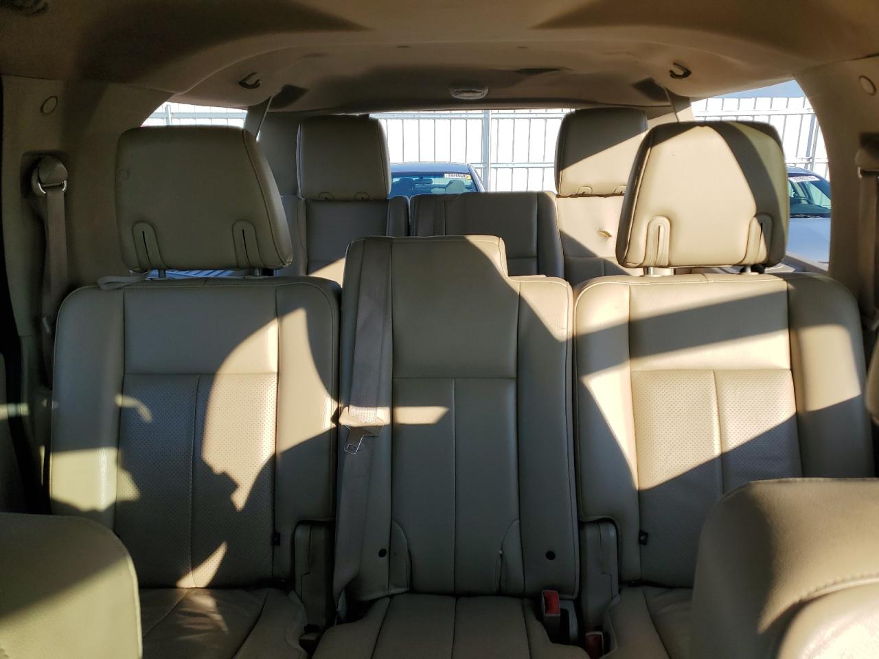 FORD EXPEDITION EL XLT