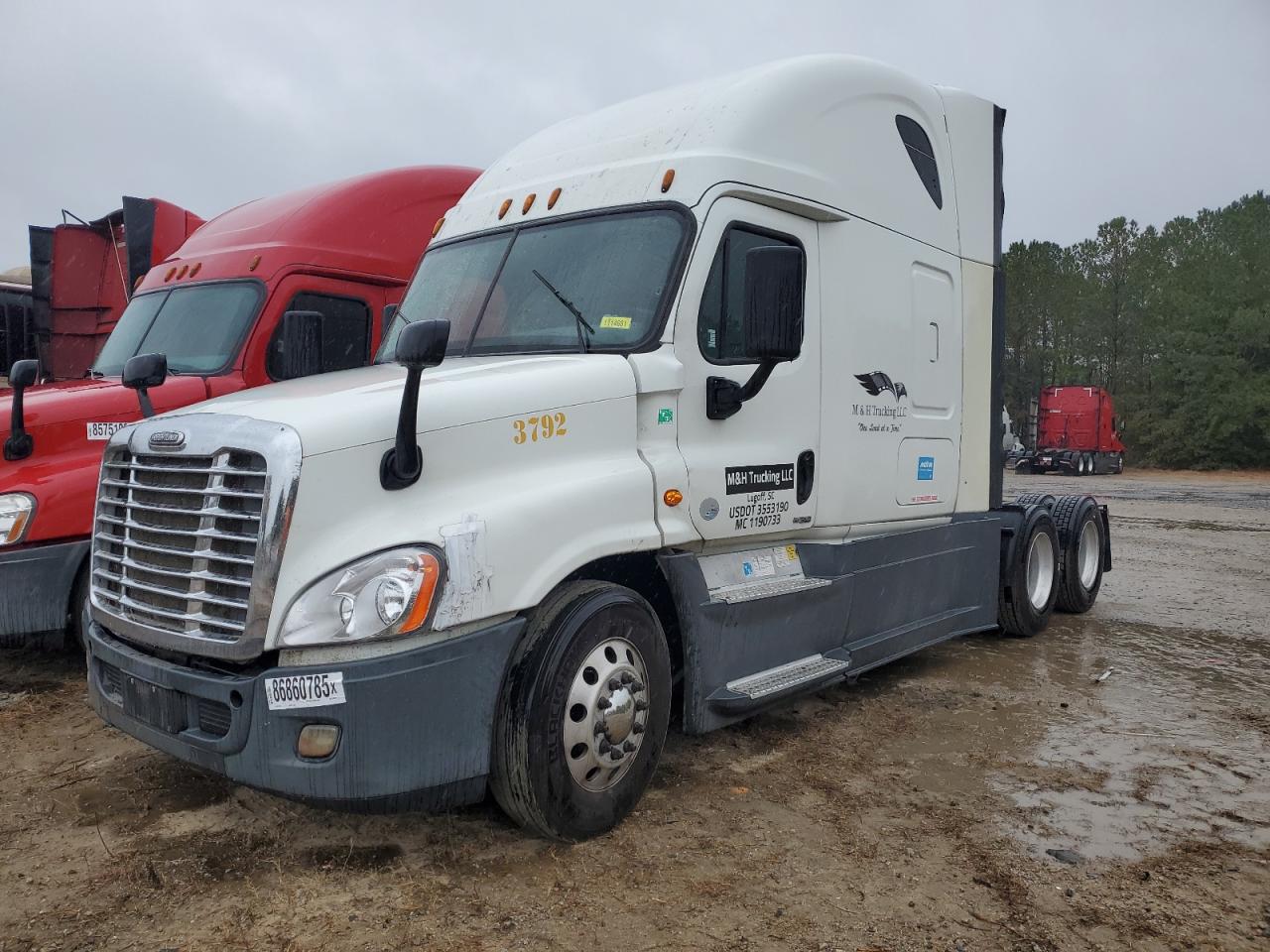 Lot #3273907779 2016 FREIGHTLINER CASCADIA 1