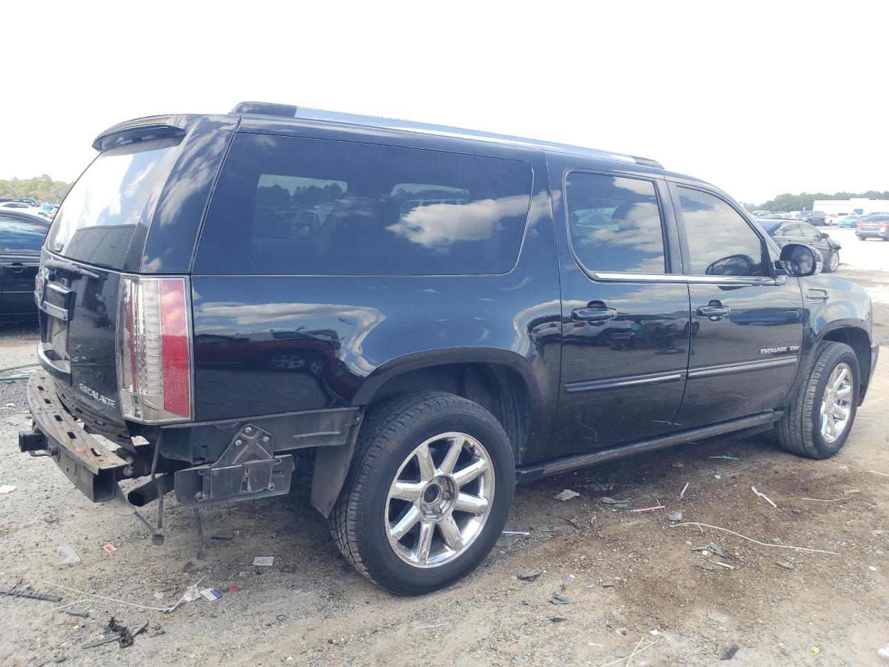 CADILLAC ESCALADE ESV PREMIUM