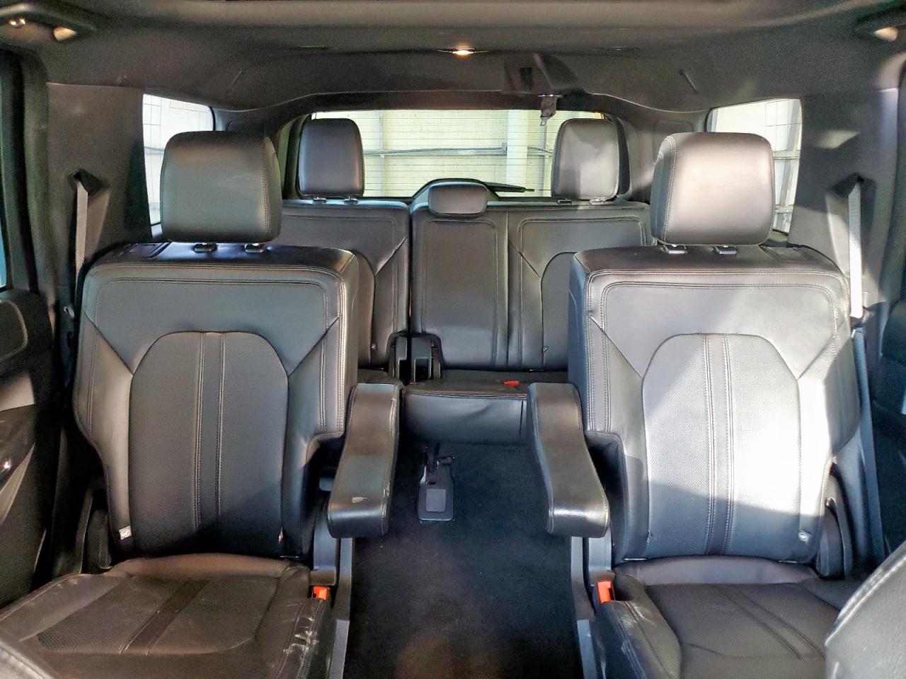 FORD EXPEDITION LIMITED