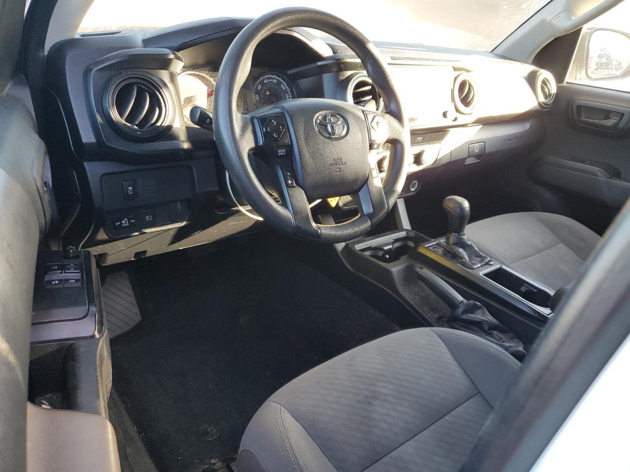 TOYOTA TACOMA ACCESS CAB