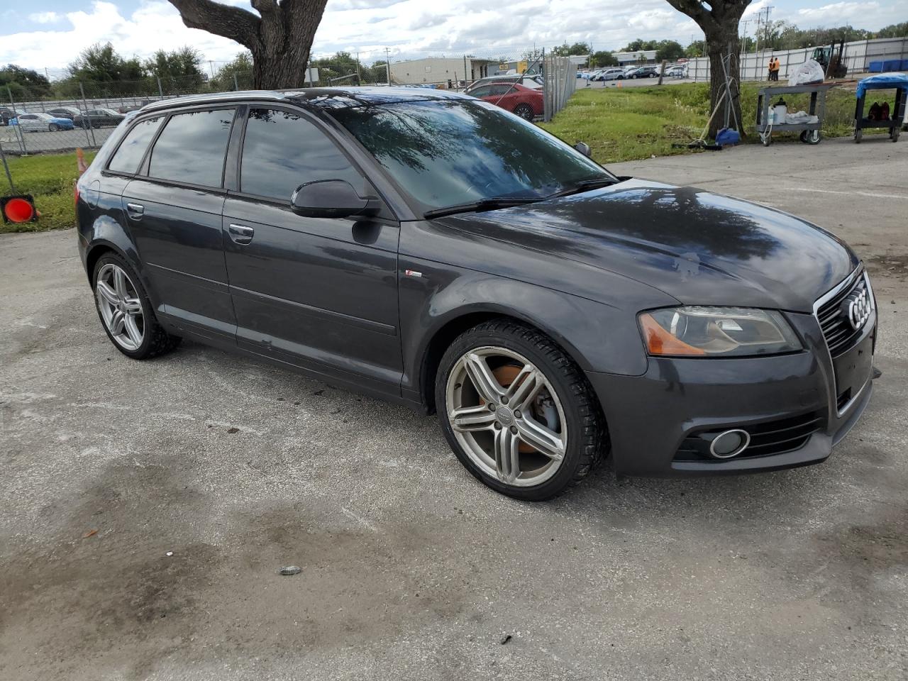 AUDI A3 PREMIUM PLUS