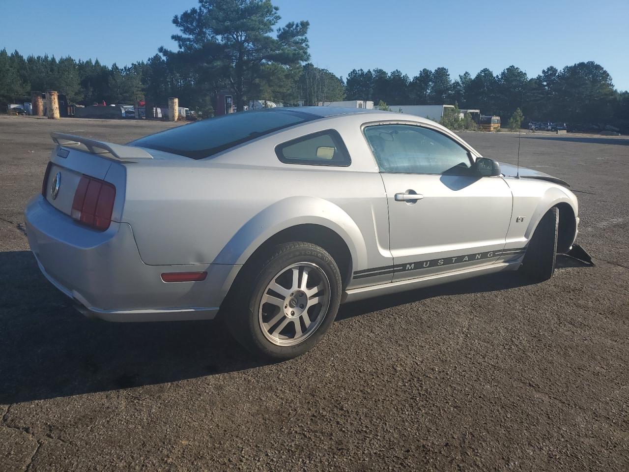Lot #3285568285 2005 FORD MUSTANG GT