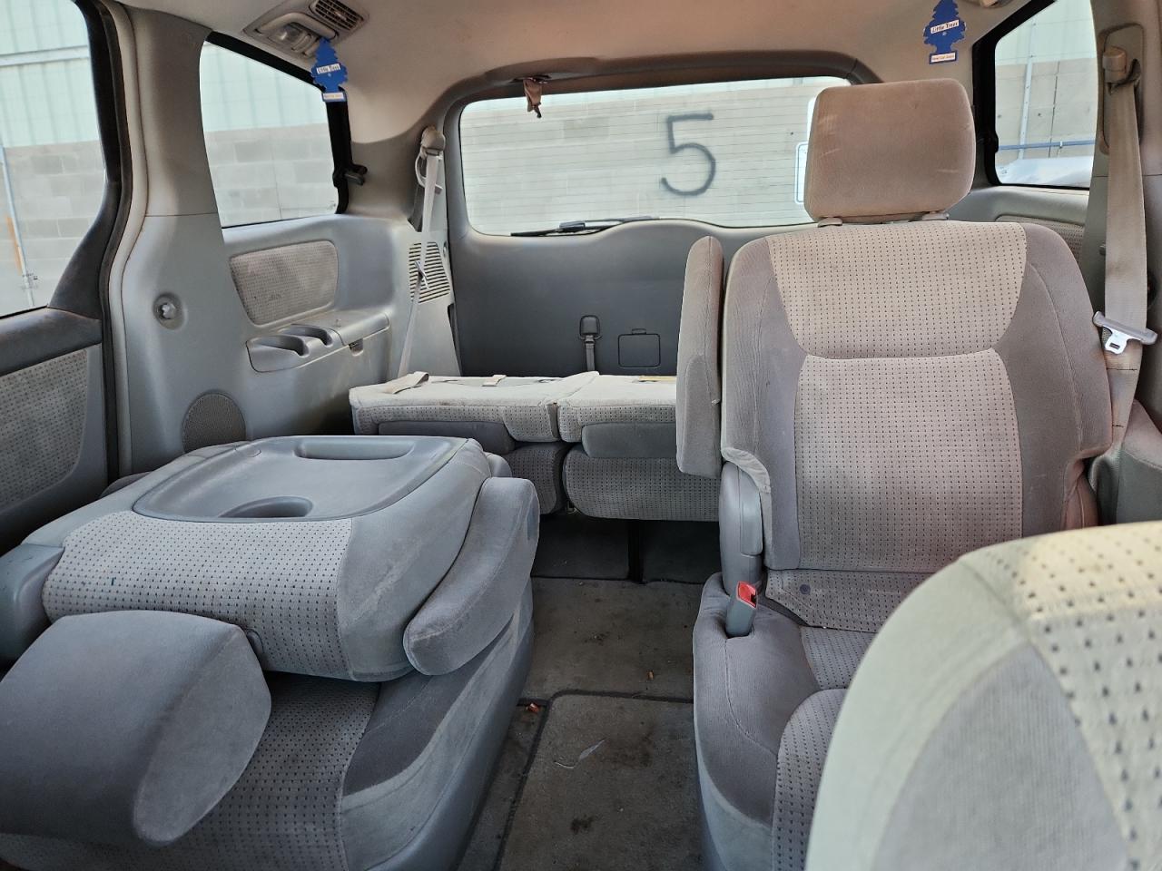 Lot #3286699289 2006 TOYOTA SIENNA CE