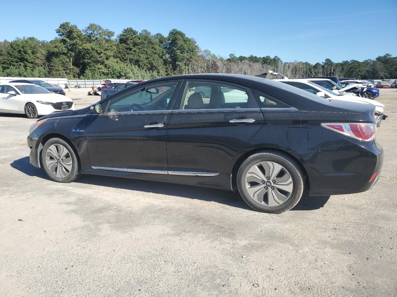 HYUNDAI SONATA HYBRID